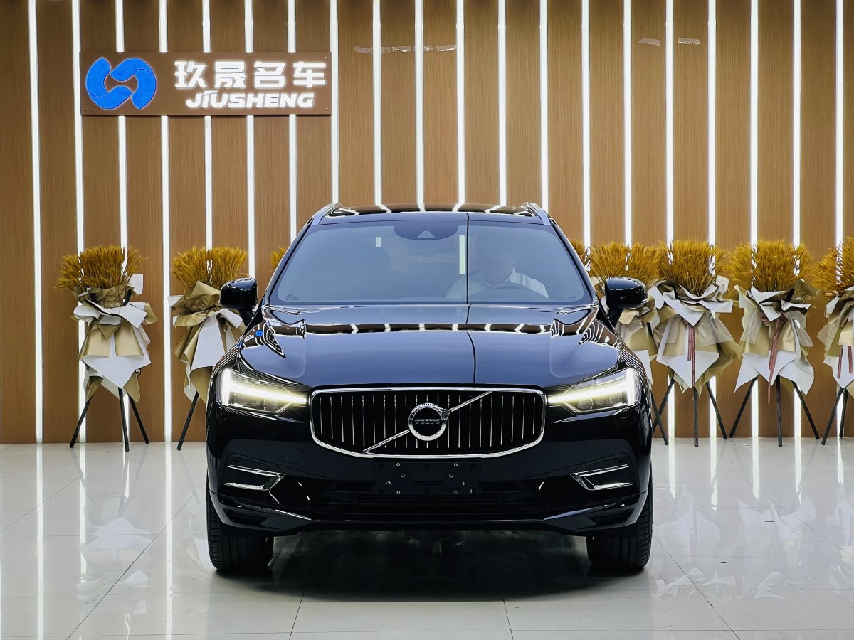 2021年7月沃爾沃 XC60  2021款 T5 四驅(qū)智逸豪華版