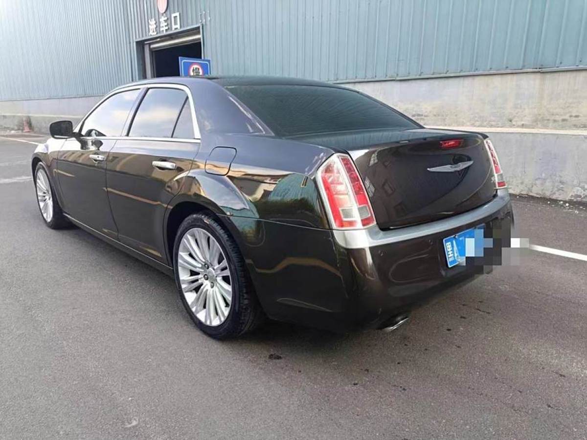 克萊斯勒 300C  2013款 3.6L 尊崇版圖片