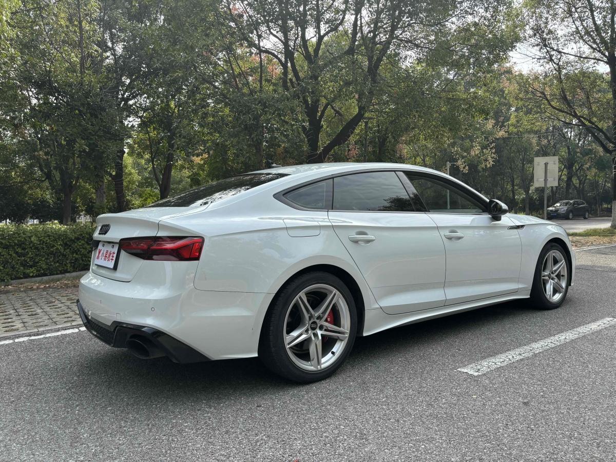 2021年12月奧迪 奧迪A5  2021款 Sportback 40 TFSI 時尚致雅型