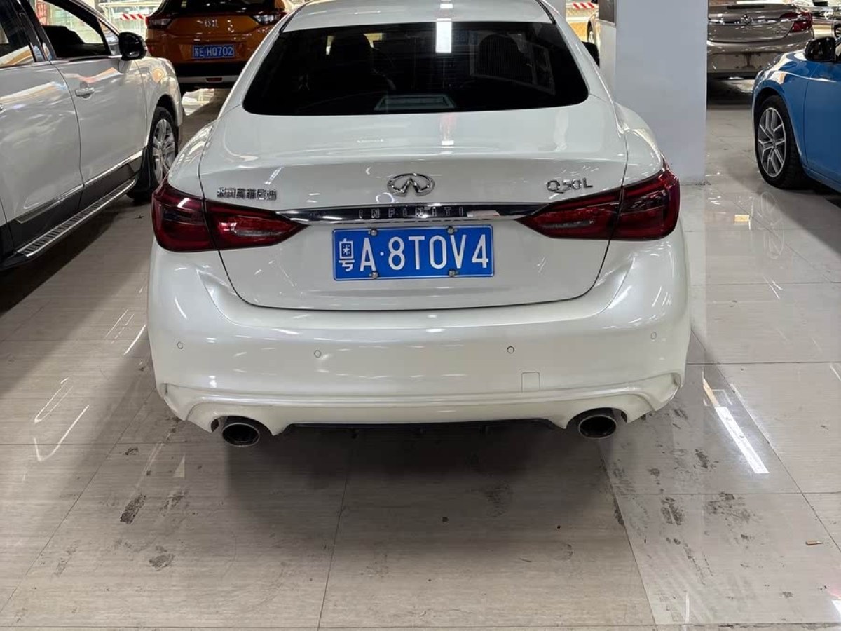 英菲尼迪 Q50L  2021款 2.0T 逸享版圖片