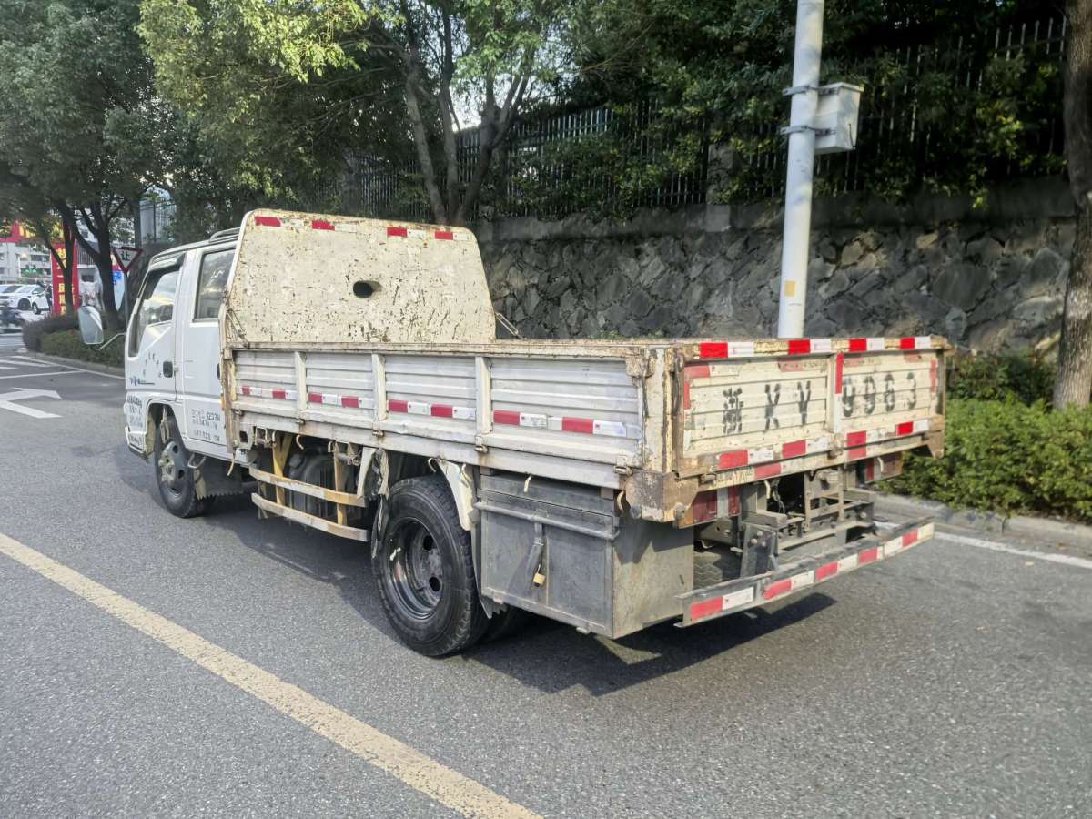 江鈴順達雙排工程車貨車圖片