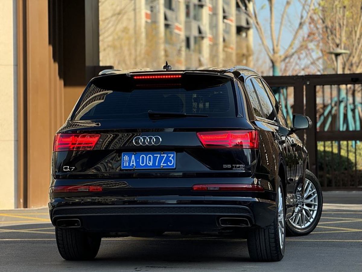 奧迪 奧迪Q7  2019款 55 TFSI S line運(yùn)動(dòng)型圖片