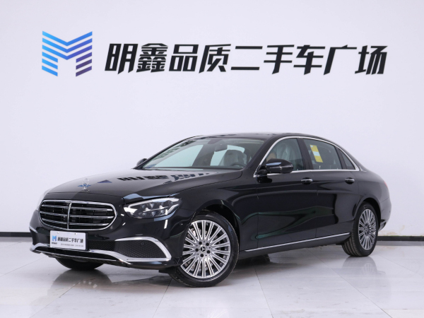 奔驰 奔驰E级  2023款 E 300 L 豪华型