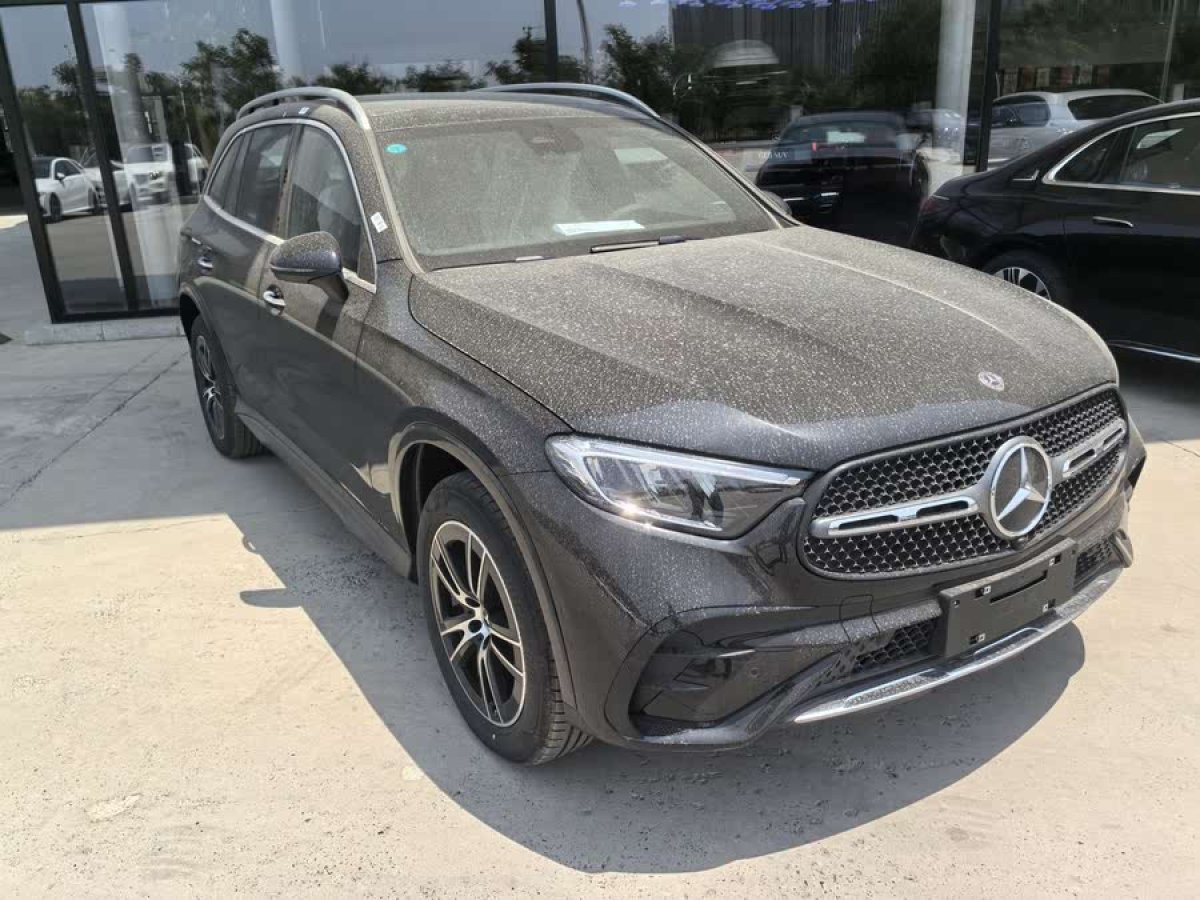 奔馳 奔馳GLC  2025款 改款 GLC 260 L 4MATIC 豪華型圖片