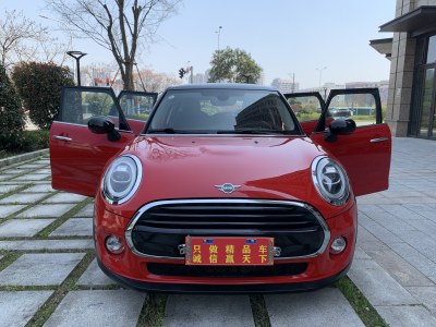 2019年10月 MINI MINI 1.5T COOPER 經(jīng)典派 五門版圖片