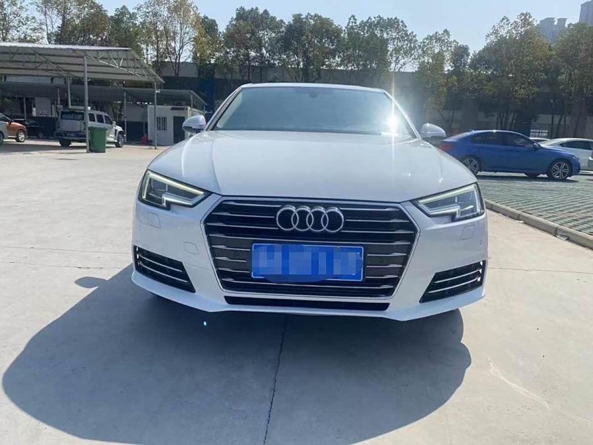 奧迪 奧迪A4L  2018款 30周年年型 40 TFSI 進(jìn)取型圖片