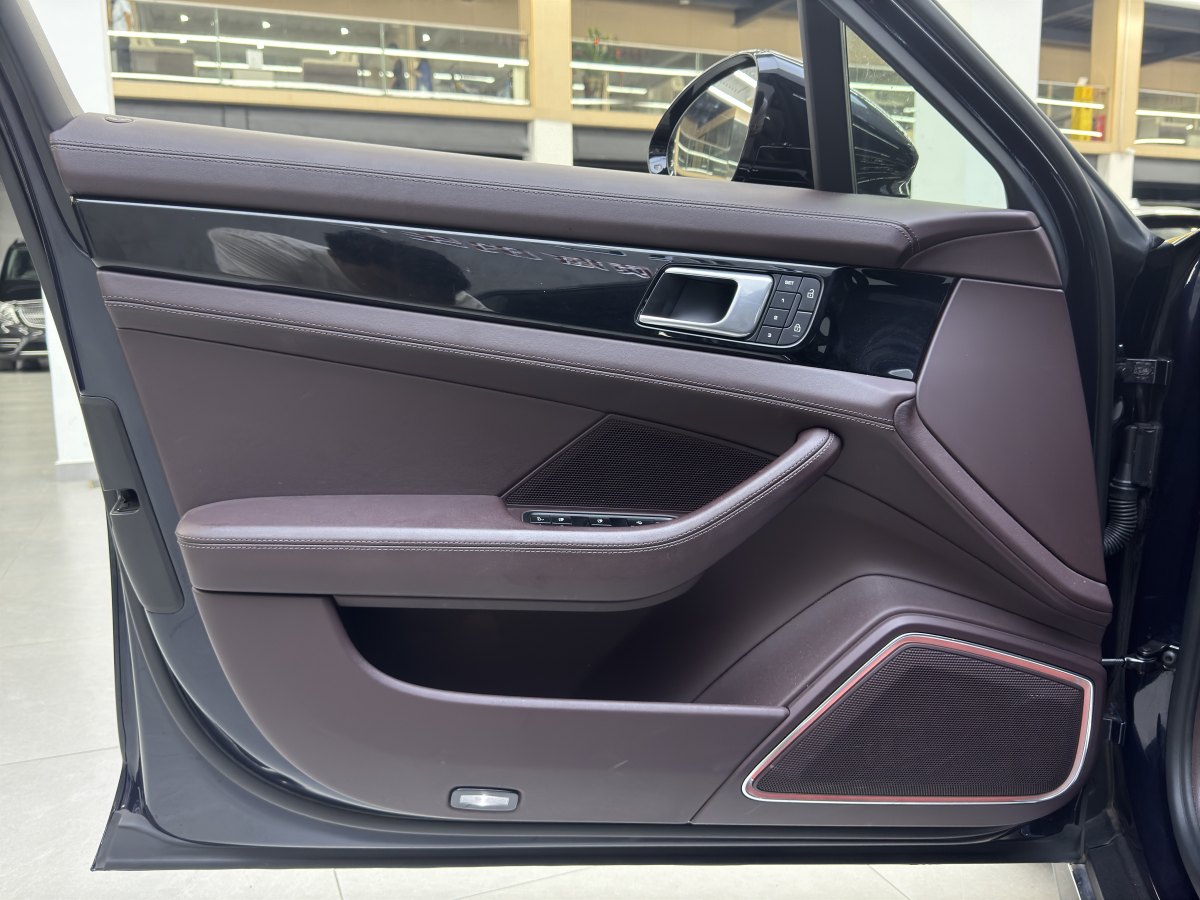 2022年1月保時(shí)捷 Panamera  2022款 Panamera 4 行政加長(zhǎng)版 2.9T