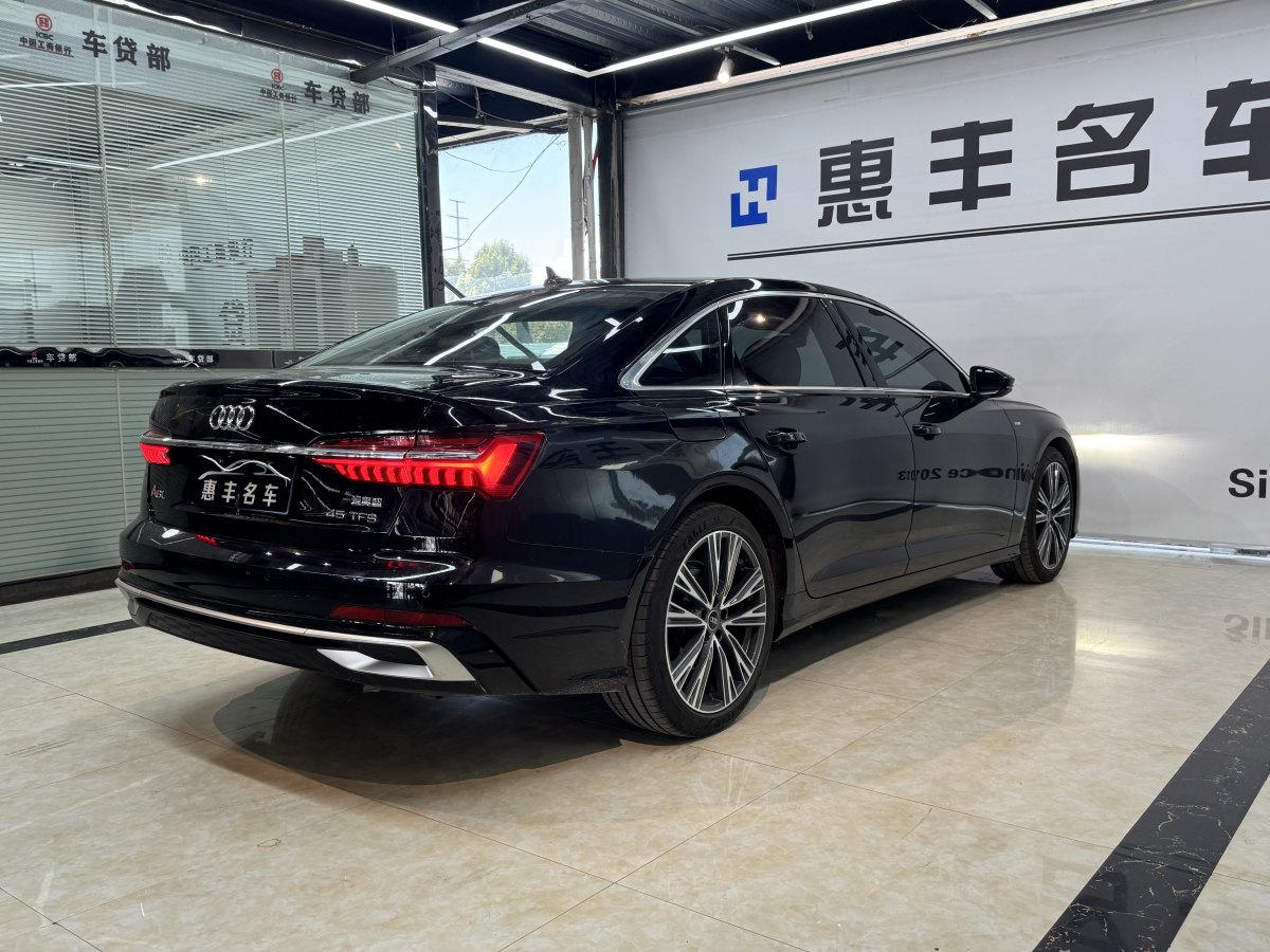 奧迪 奧迪A6L  2023款 改款 40 TFSI 豪華動(dòng)感型圖片