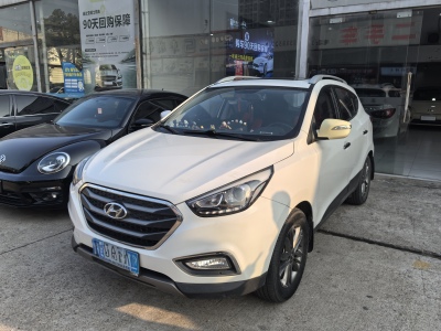 2015年12月 現(xiàn)代 ix35 2.0L 自動兩驅智能型 國V圖片