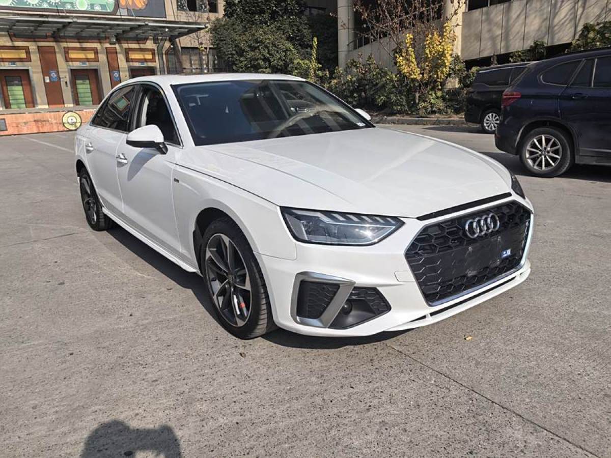 奧迪 奧迪A4L  2022款 40 TFSI 時尚動感型圖片