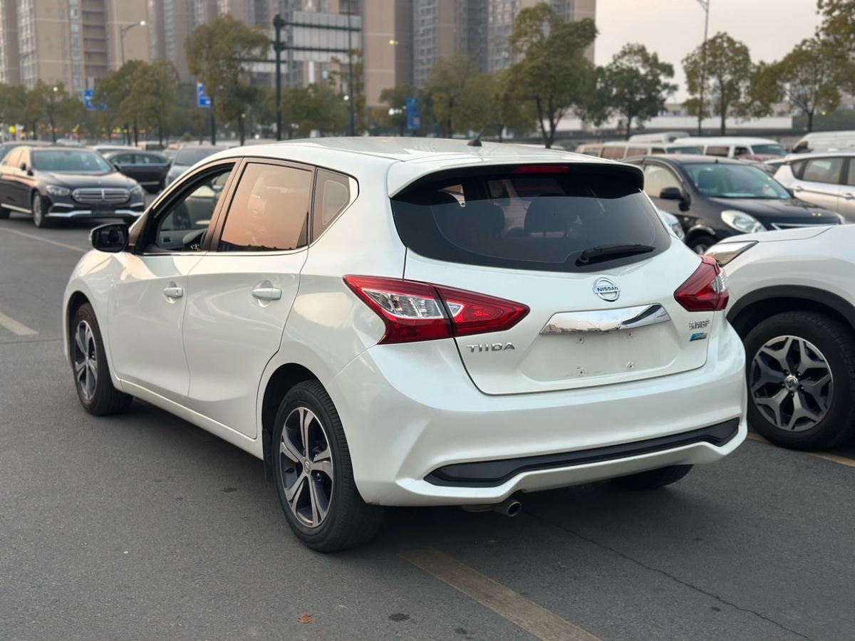 日產(chǎn) 騏達(dá)  2019款 1.6L CVT智享版 國(guó)VI圖片