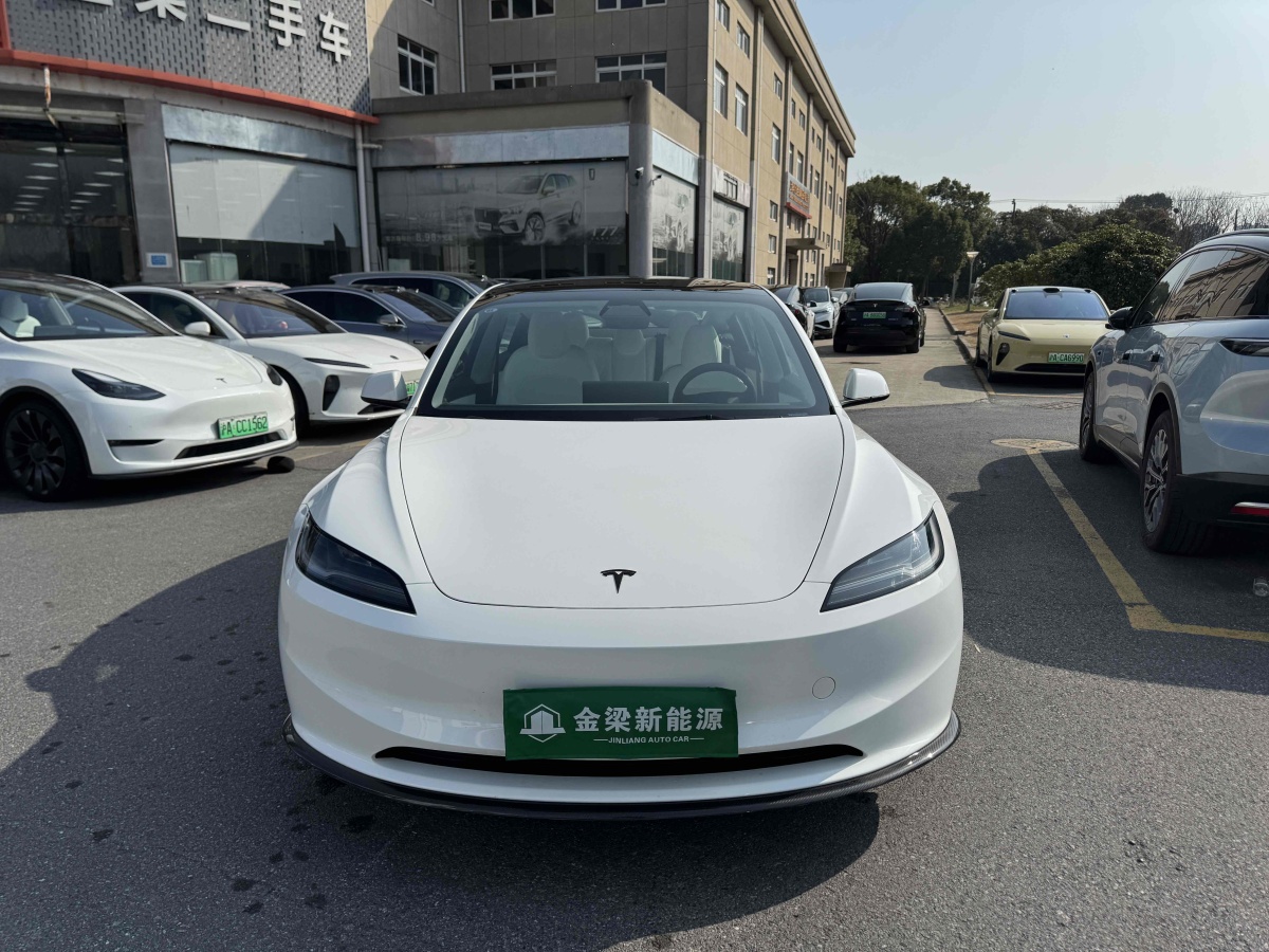 特斯拉 Model 3  2023款 長續(xù)航煥新版 雙電機全輪驅(qū)動圖片