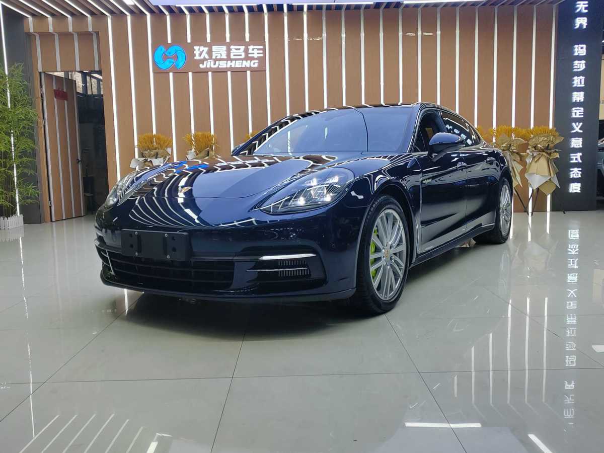 2018年11月保時捷 Panamera新能源  2021款 Panamera 4 E-Hybrid 行政加長版 2.9T