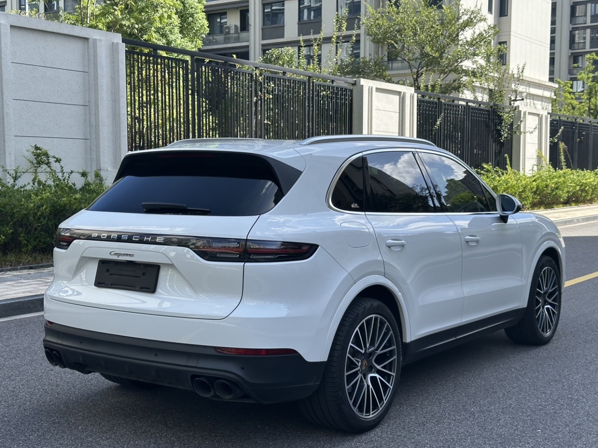 2022年1月保時(shí)捷 Cayenne  2019款 Cayenne 3.0T