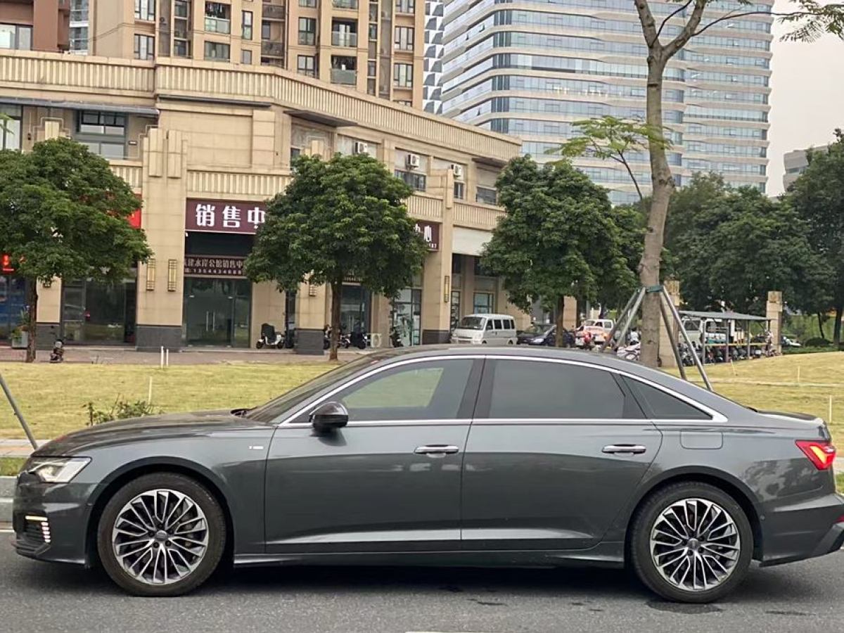 奧迪 奧迪A6L新能源  2020款 55 TFSI e quattro圖片