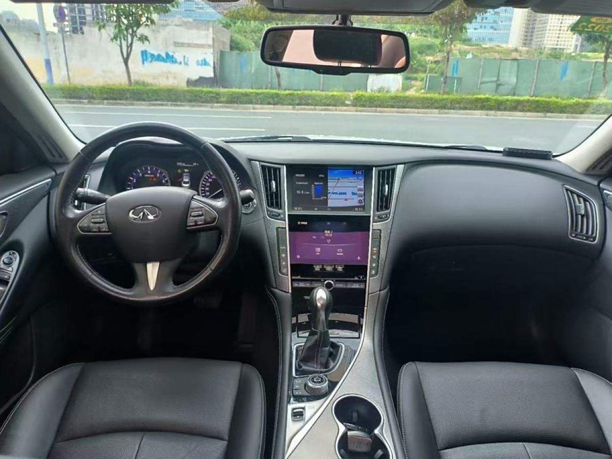 英菲尼迪 Q50L  2015款 2.0T 舒適版圖片