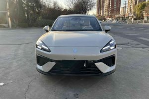 寶駿云海 寶駿 600km 純電版