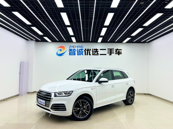 奥迪 奥迪Q5L  2018款 45 TFSI 尊享时尚型