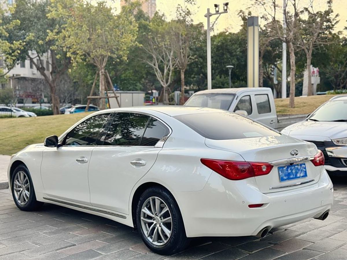 英菲尼迪 Q50L  2015款 2.0T 舒適版圖片