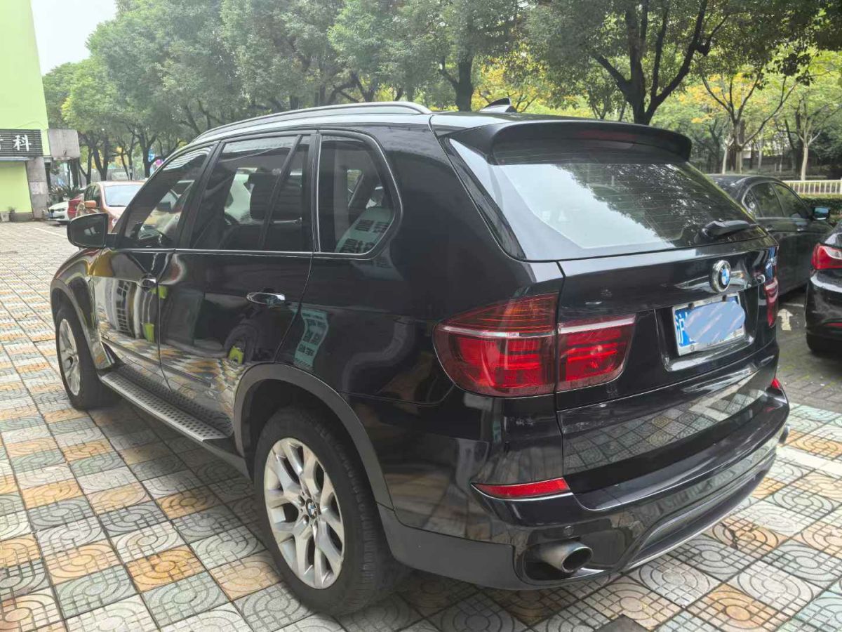 寶馬 寶馬X5  2012款 X5 xDrive30i 3.0 典雅型圖片