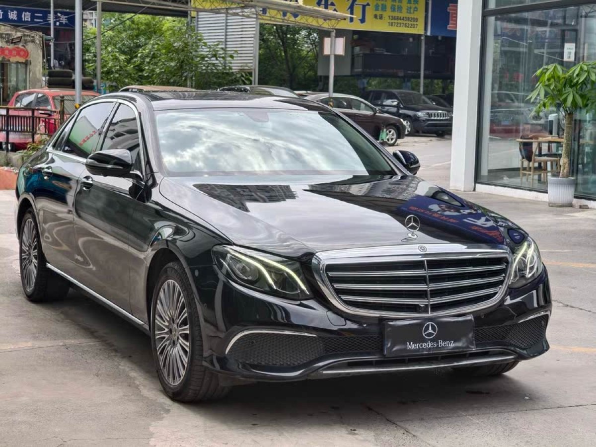 奔馳 奔馳E級(jí)  2020款 改款 E 300 L 時(shí)尚型圖片