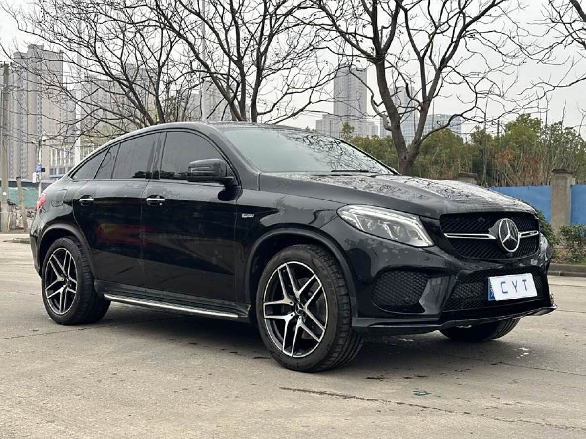 2019年4月奔馳 奔馳GLE轎跑 AMG  2017款 AMG GLE 43 4MATIC 轎跑SUV