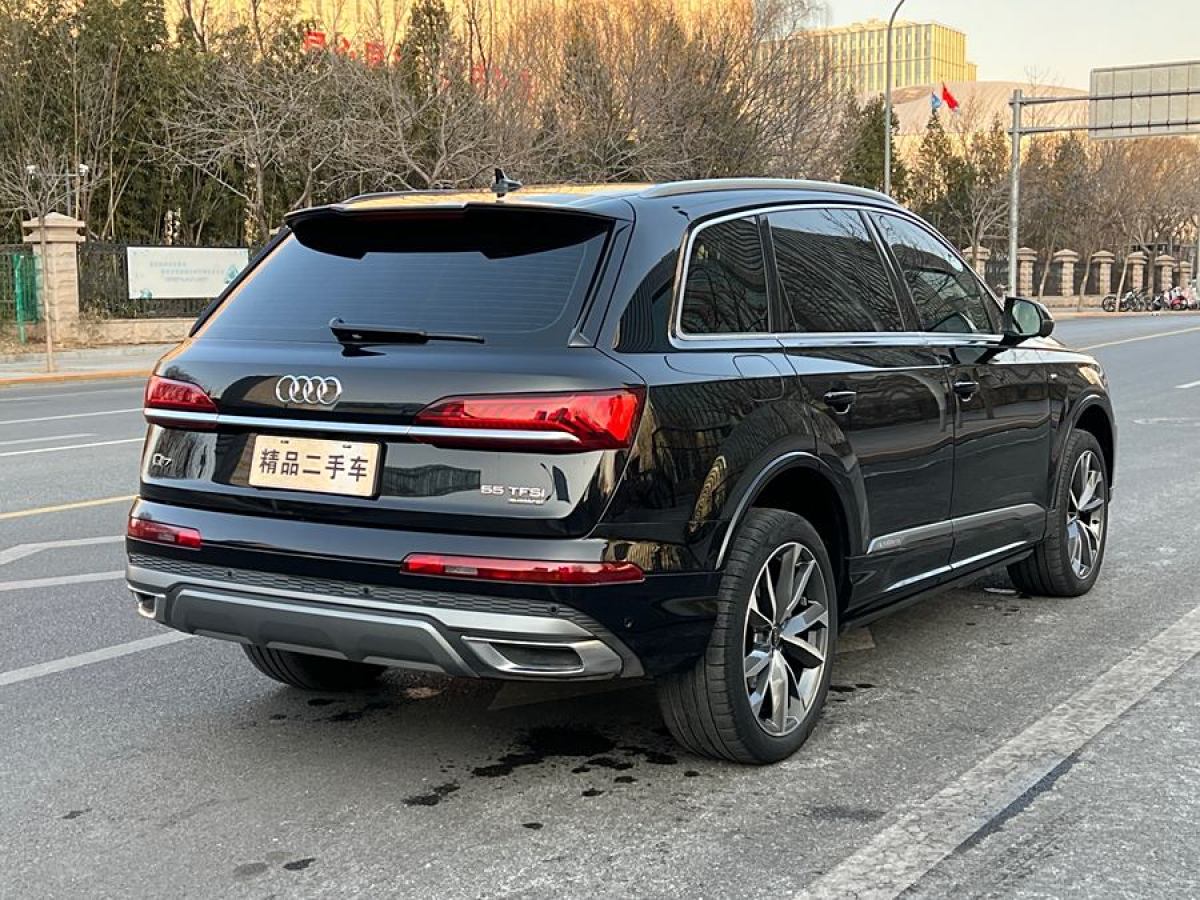 奧迪 奧迪Q7  2024款 55 TFSI quattro S line運動型圖片