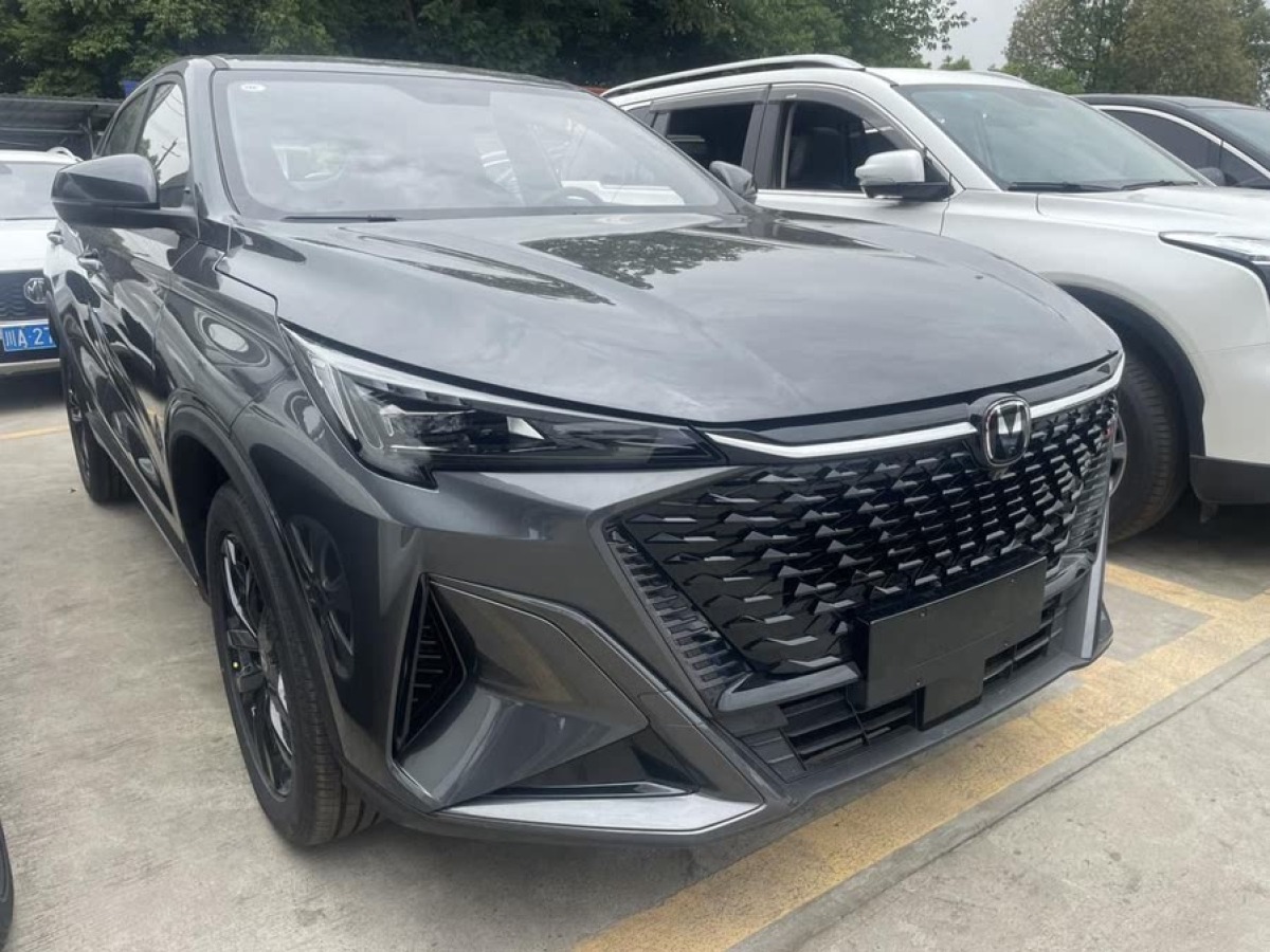 長(zhǎng)安 長(zhǎng)安X5 PLUS  2025款 1.5T DCT超越版圖片