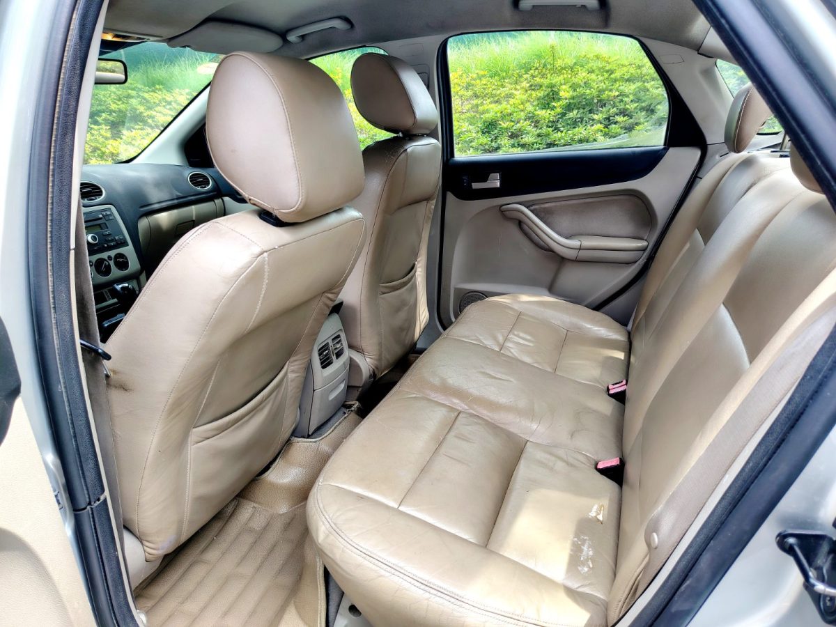 福特 ?？怂? 2005款 三廂 1.8L 自動(dòng)時(shí)尚型圖片