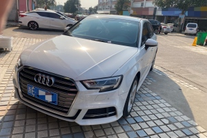 奧迪A3 奧迪 Sportback 35 TFSI 時(shí)尚型