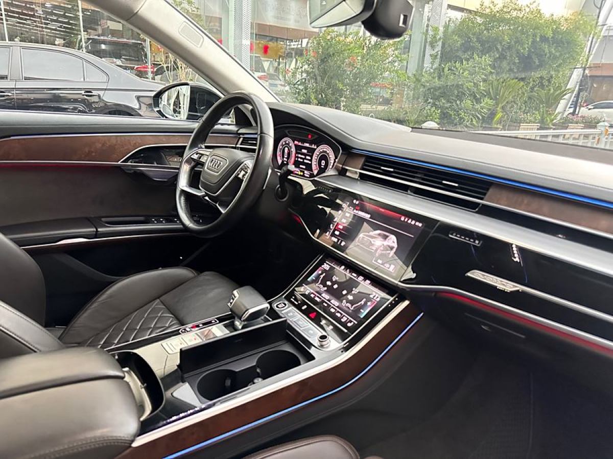 2021年6月奧迪 奧迪A8  2021款 A8L 50 TFSI quattro 豪華型