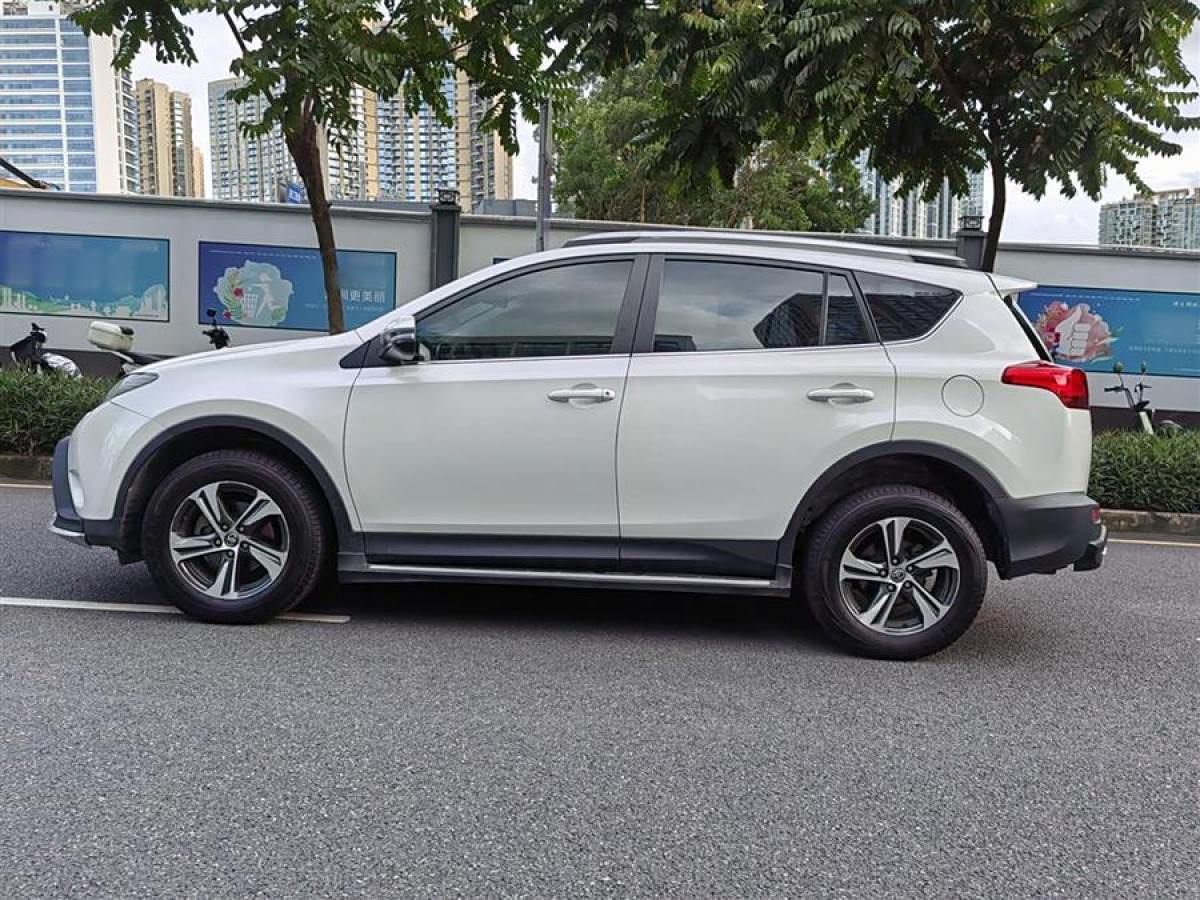 豐田 RAV4榮放  2015款 2.0L CVT兩驅(qū)風(fēng)尚版圖片