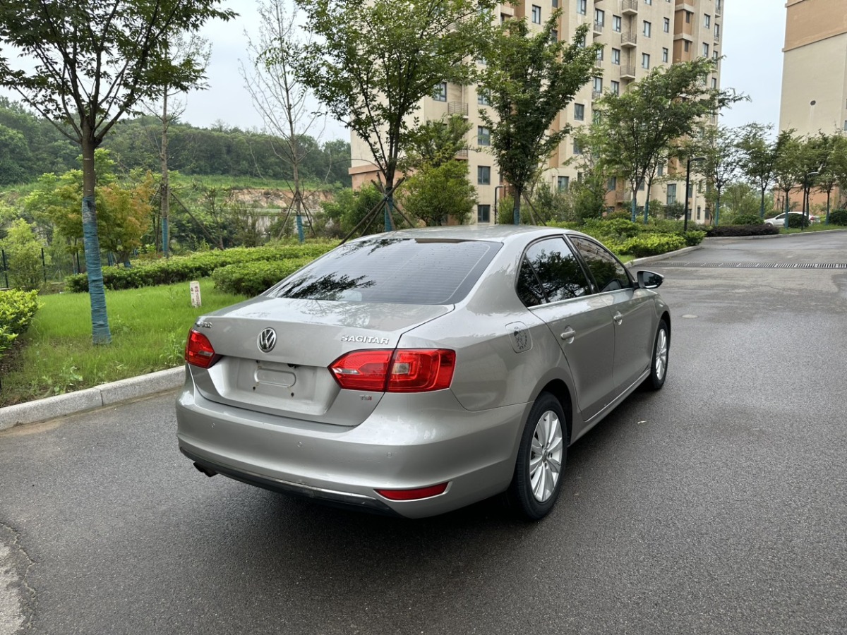 大眾 速騰  2014款 改款 1.4TSI 自動豪華型圖片