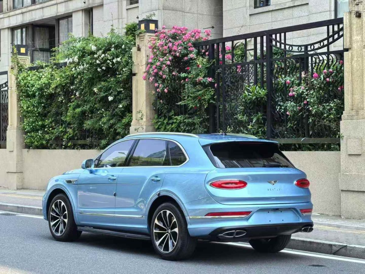 賓利 添越  2022款 4.0T V8圖片
