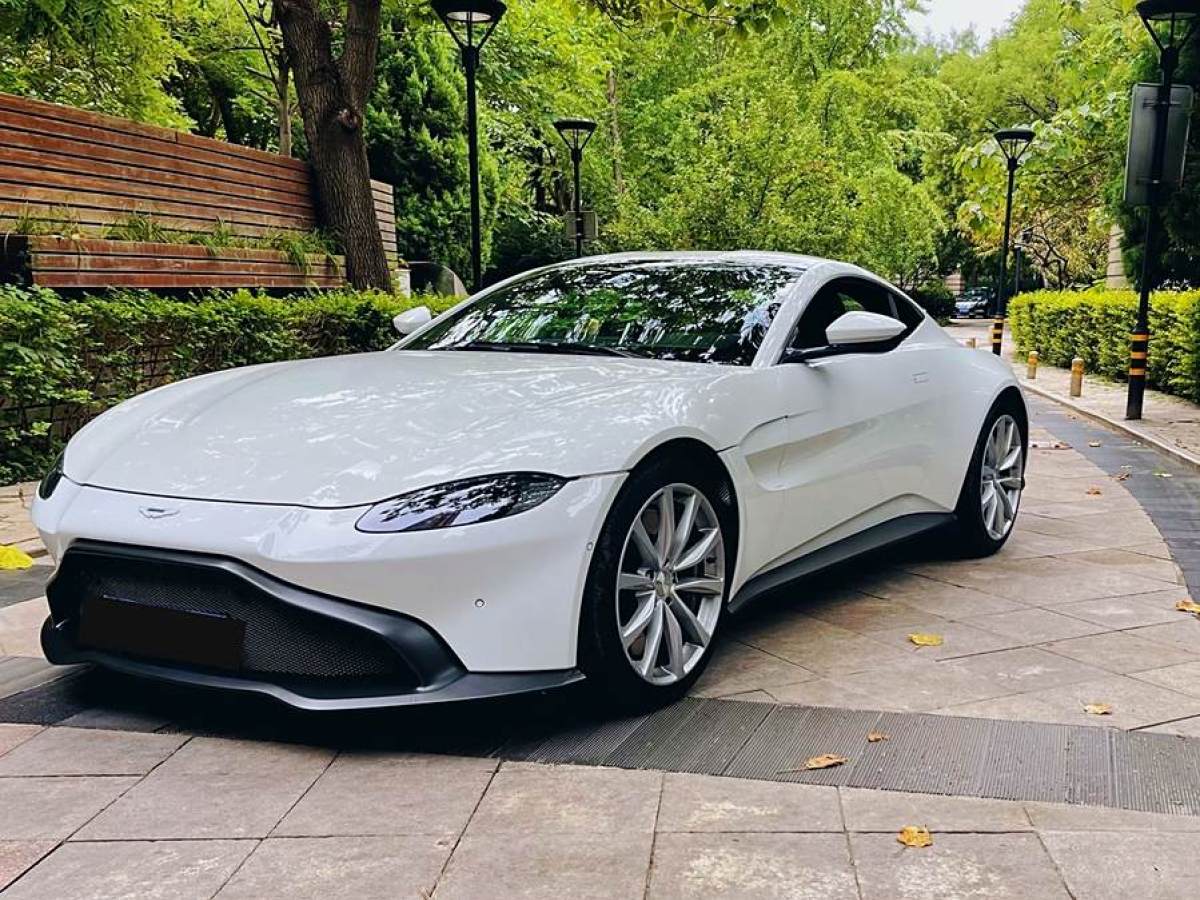 2020年6月阿斯頓·馬丁 V8 Vantage  2022款 4.0T V8 Coupe