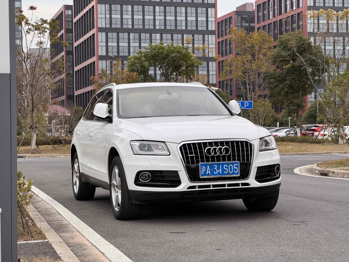 奧迪 奧迪Q5  2015款 40 TFSI 技術(shù)型圖片