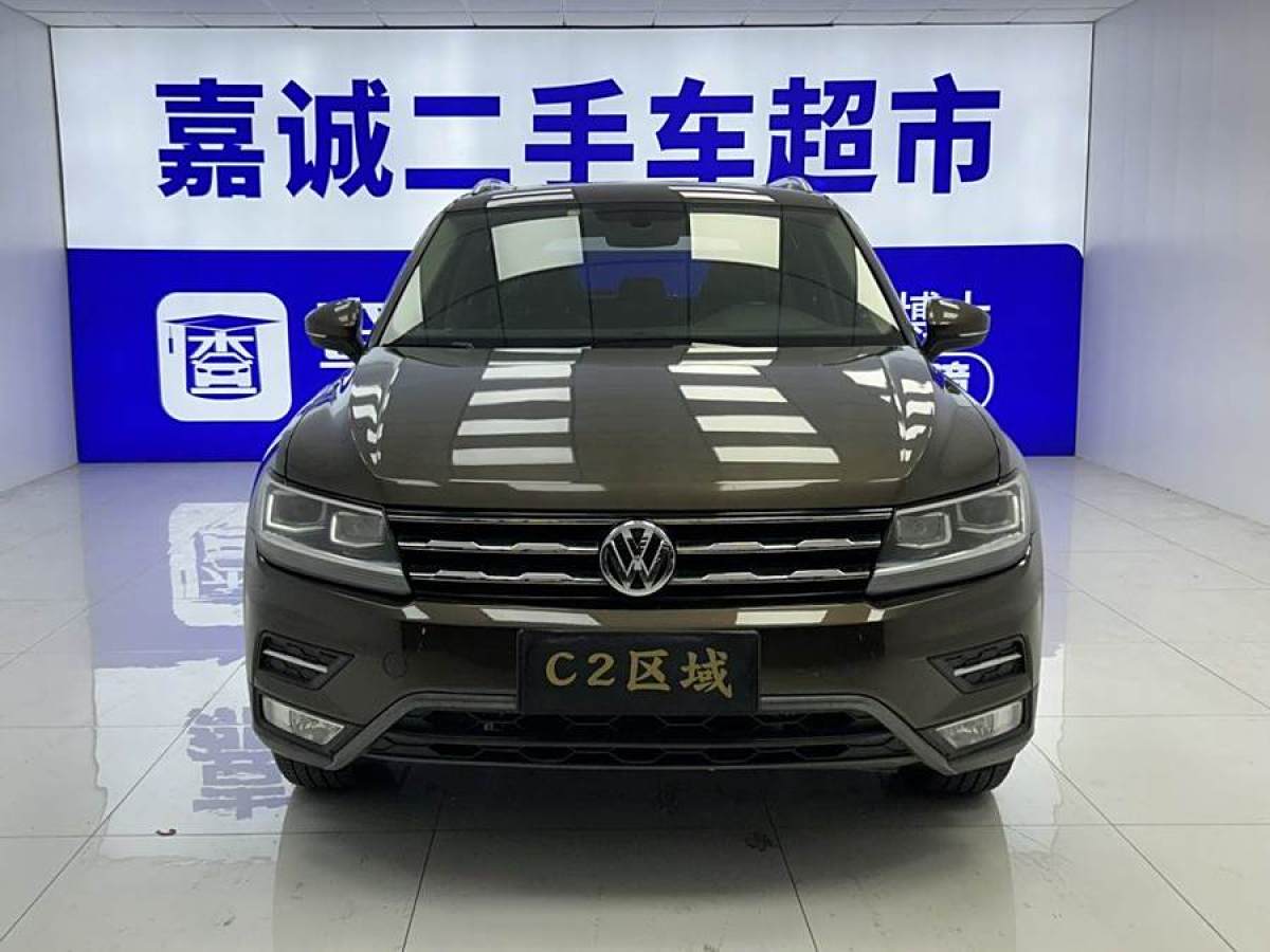 大眾 途昂  2023款 改款 330TSI 兩驅(qū)豪華版圖片