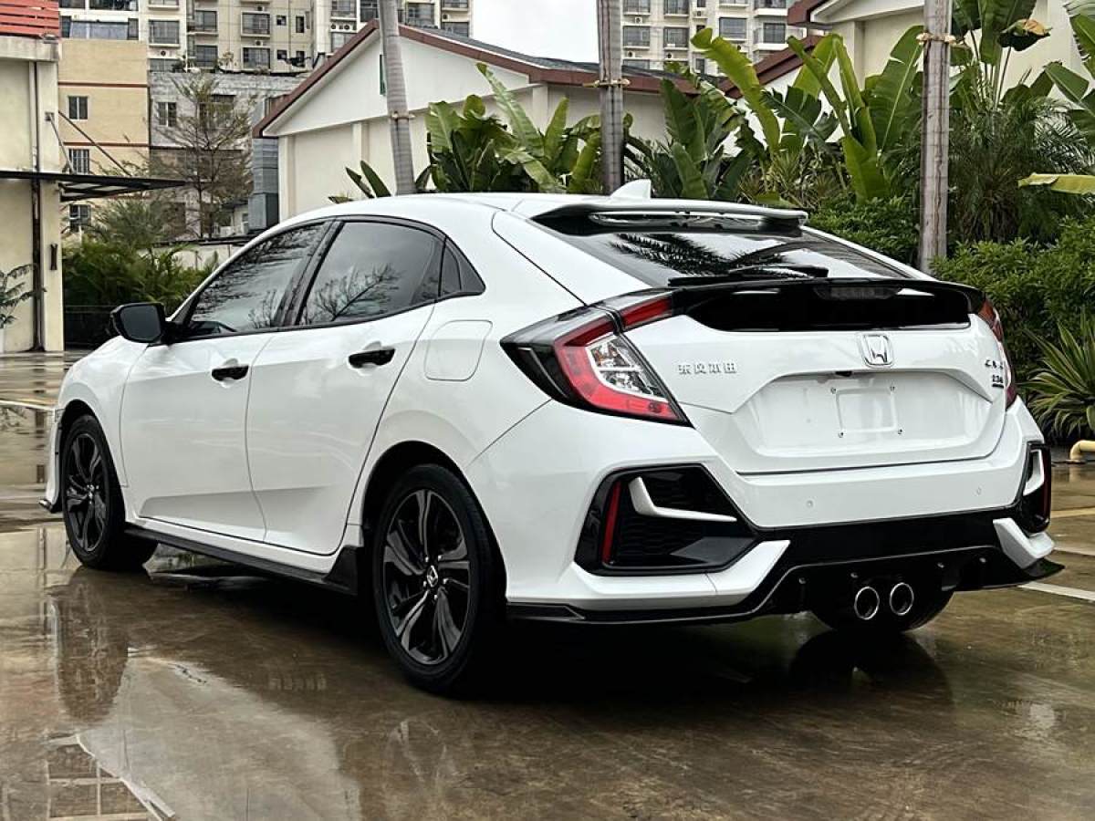 2021年5月本田 思域  2021款 HATCHBACK 220TURBO CVT潮酷控