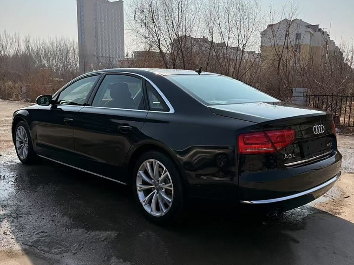 奧迪 奧迪A8  2012款 A8L 45 TFSI quattro豪華型圖片