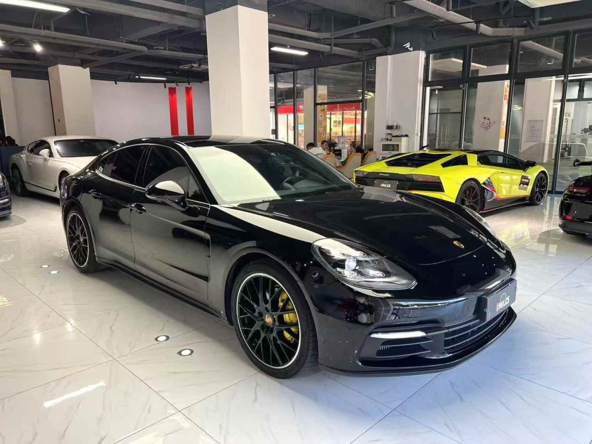 2020年1月保時捷 Panamera 