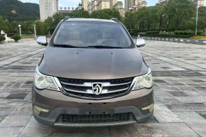 730 寶駿 1.8L 手動(dòng)豪華導(dǎo)航ESP版 7座