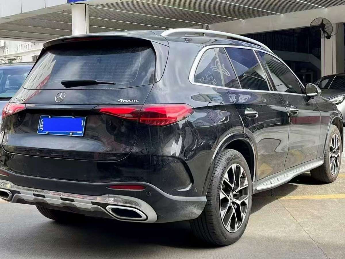 奔馳 奔馳GLC  2023款 改款 GLC 260 L 4MATIC 動(dòng)感型 7座圖片