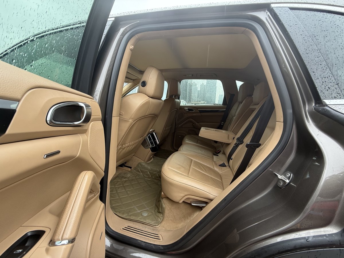 保時(shí)捷 Cayenne  2011款 Cayenne 3.0T圖片