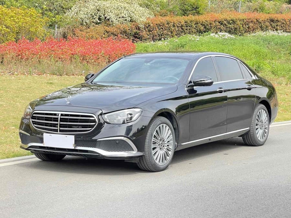 奔馳 奔馳E級(jí)  2021款 改款 E 300 L 時(shí)尚型圖片