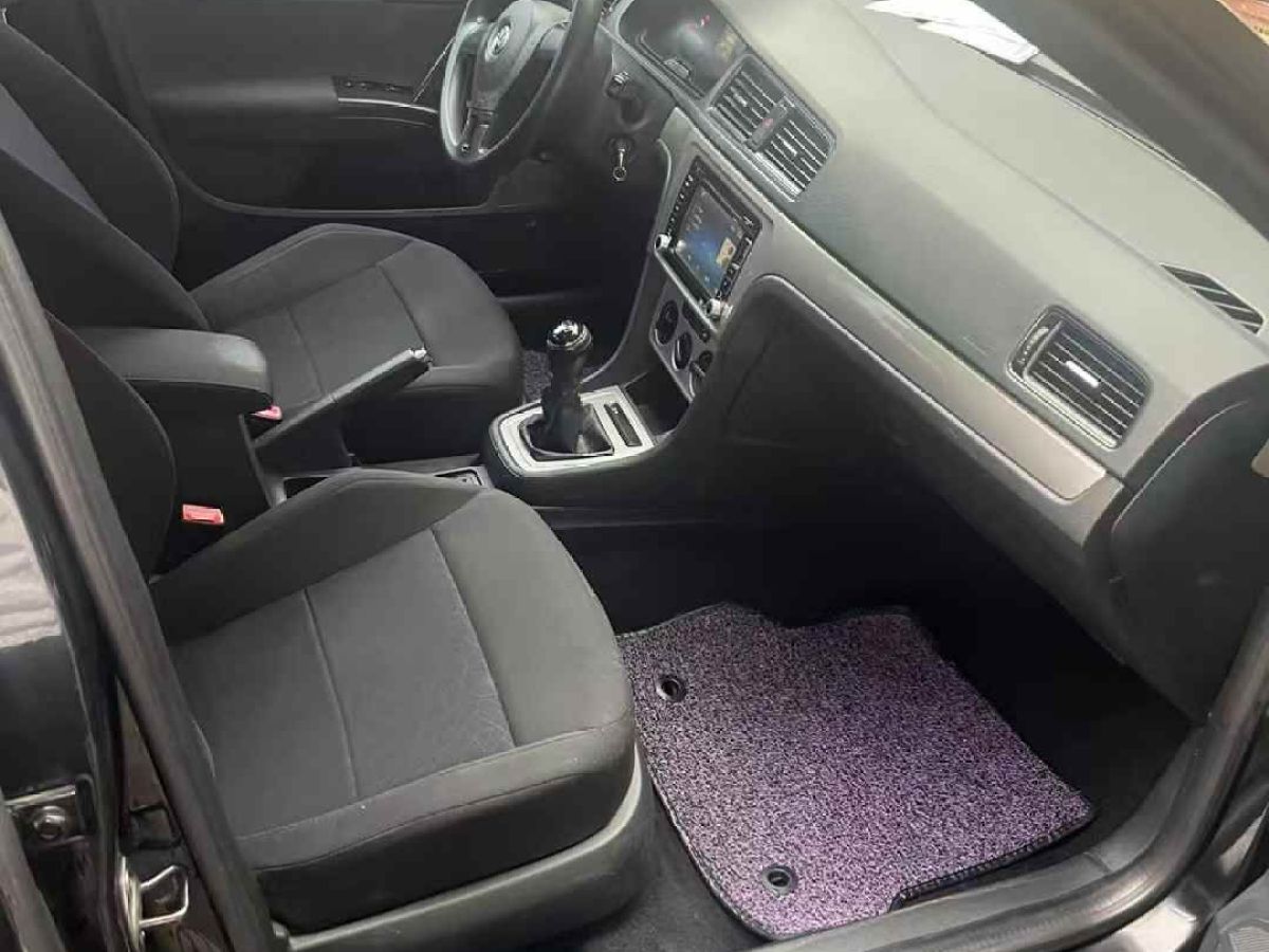 大眾 朗逸  2013款 1.6L 手動風尚版圖片