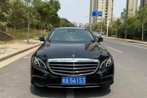 奔馳E級(jí) 奔馳 E 200 L 4MATIC