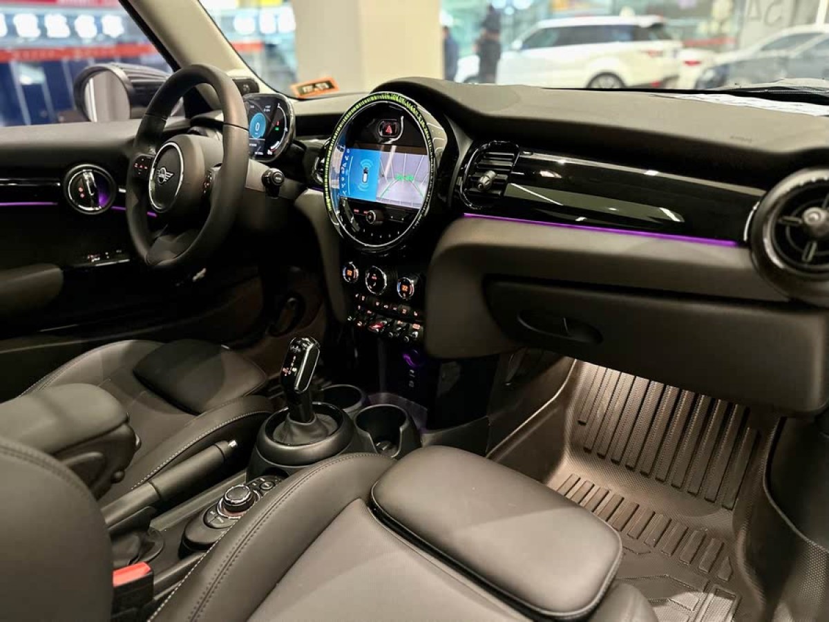 MINI MINI  2023款 改款 1.5T COOPER 藝術家圖片