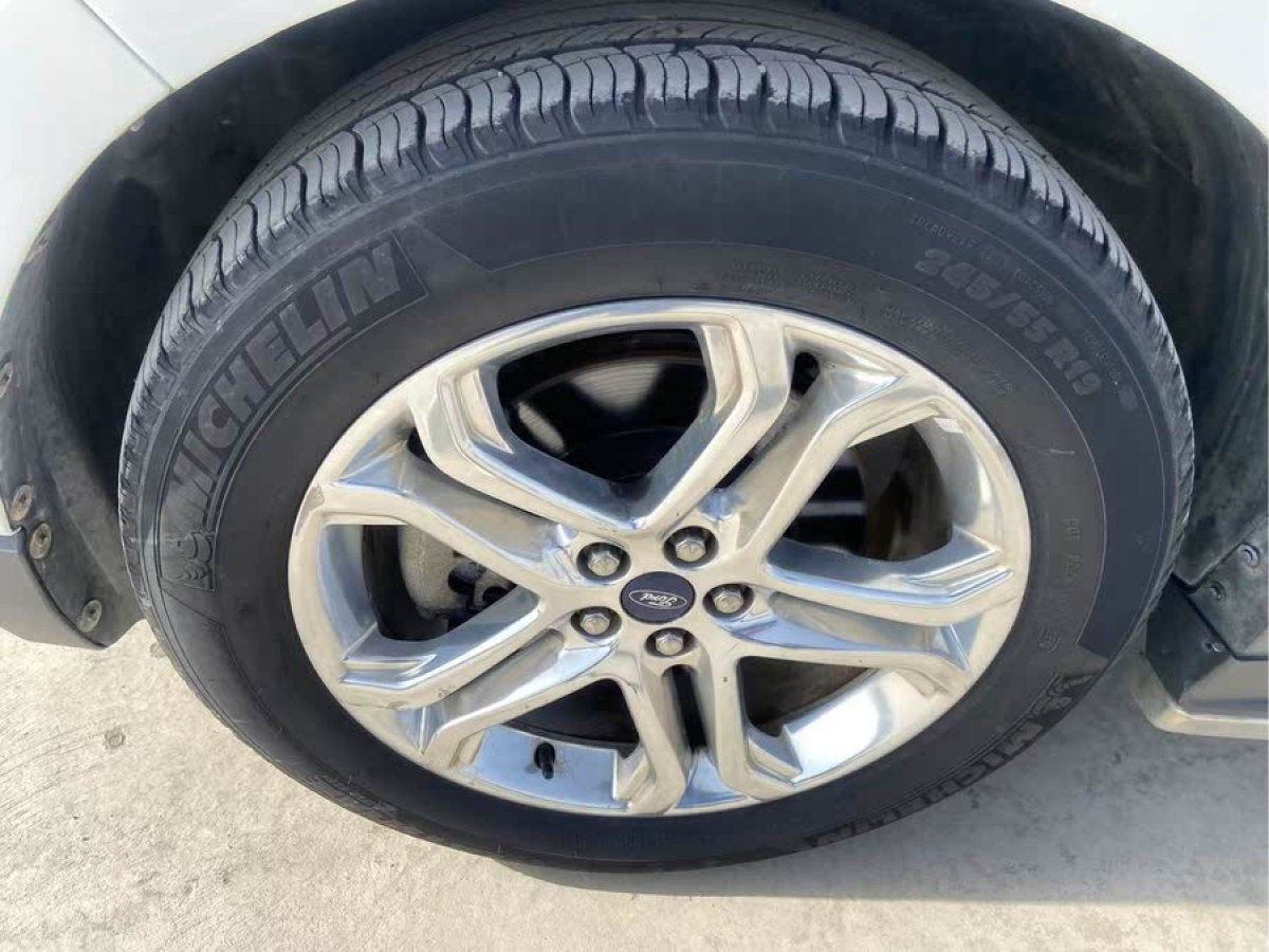福特 銳界  2018款 EcoBoost 245 兩驅(qū)豪銳型 7座 國(guó)VI圖片