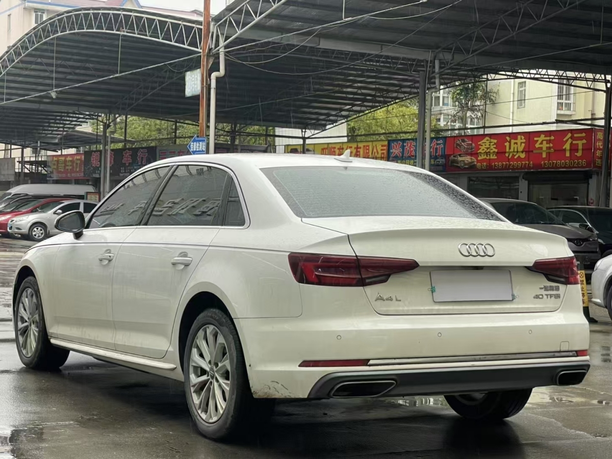 奧迪 奧迪A4L  2019款 40 TFSI 進(jìn)取型 國(guó)V圖片