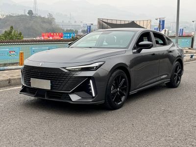 2022年8月 長(zhǎng)安 長(zhǎng)安UNI-V 1.5T 尊貴型圖片